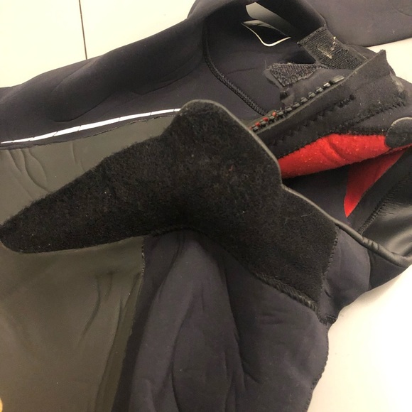 Quicksilver wetsuit - Picture 3 of 5